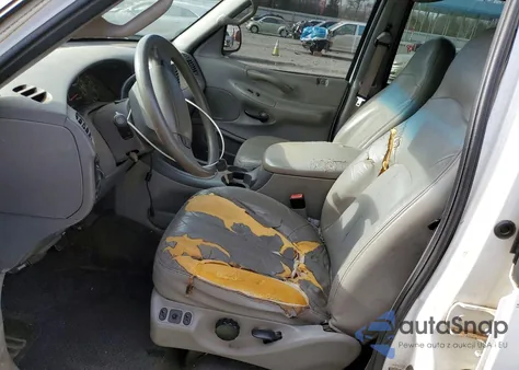 2001 Ford Expedition Xlt из США, поврежденный, VIN 1FMRU15W51LB12089